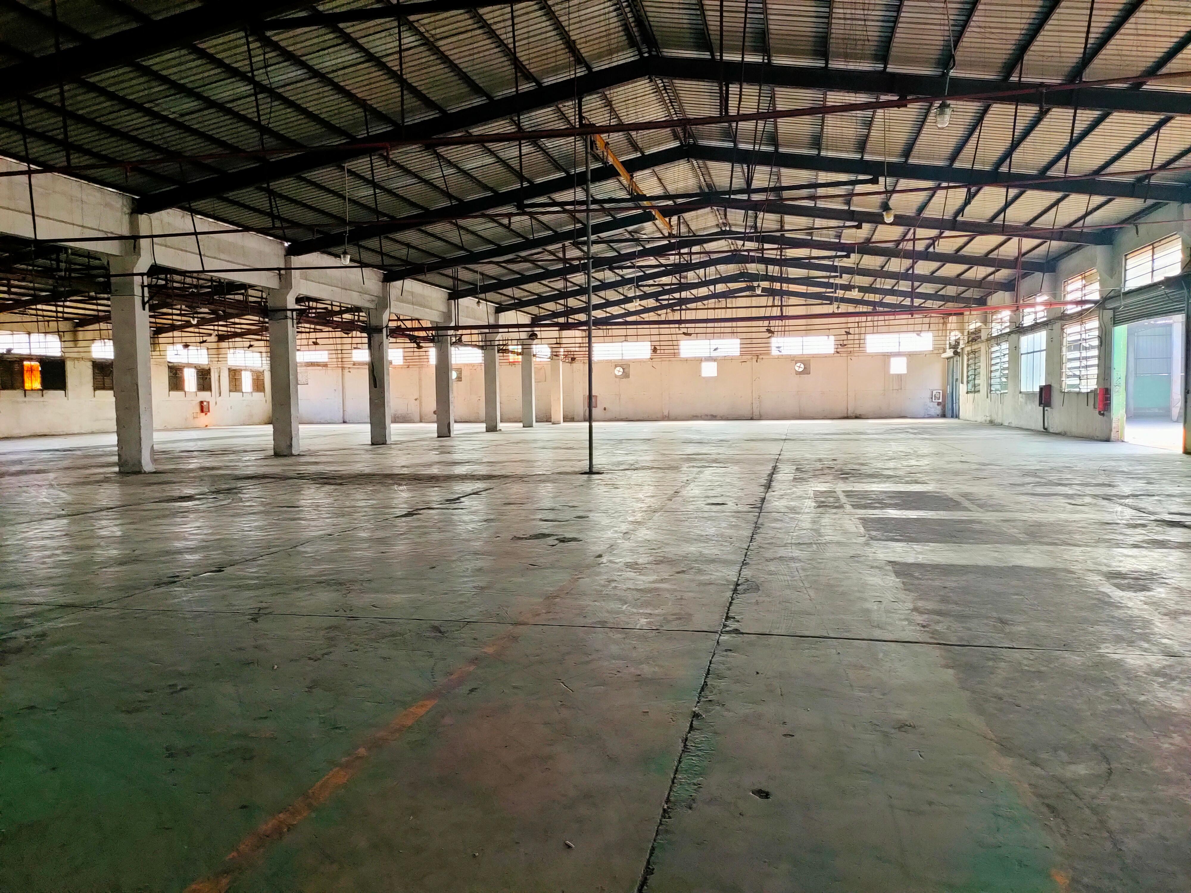 公明东坑独院钢结构厂房16800平方招租。